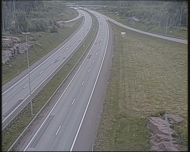 Weather Camera Image Road 7 Pyhtää-Kotka Heinlahden silta, Kotka, Kymenlaakso