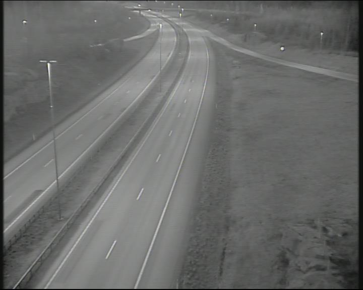 Weather Camera Image Road 7 Pyhtää-Kotka Heinlahden silta, Kotka, Kymenlaakso