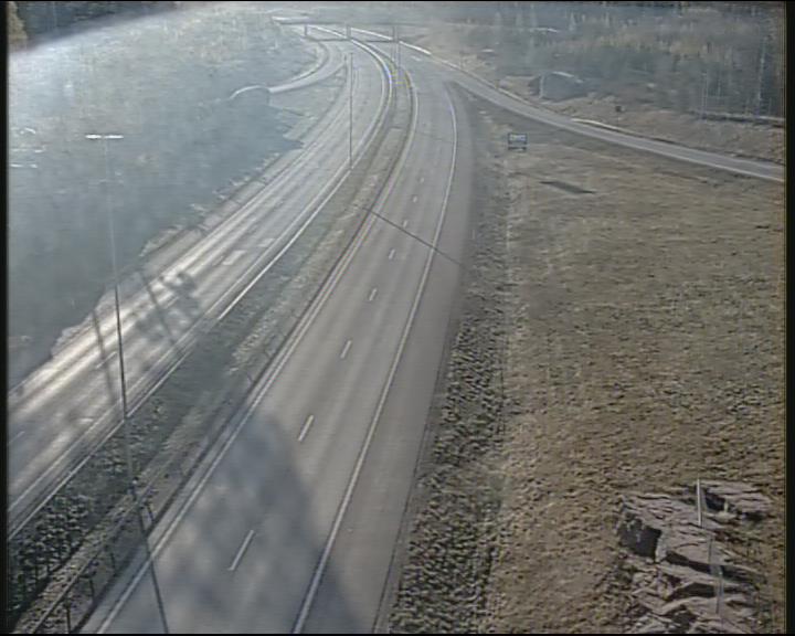 Weather Camera Image Road 7 Pyhtää-Kotka Heinlahden silta, Kotka, Kymenlaakso