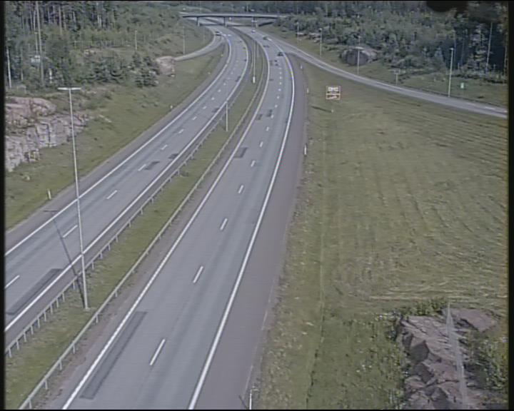 Weather Camera Image Road 7 Pyhtää-Kotka Heinlahden silta, Kotka, Kymenlaakso