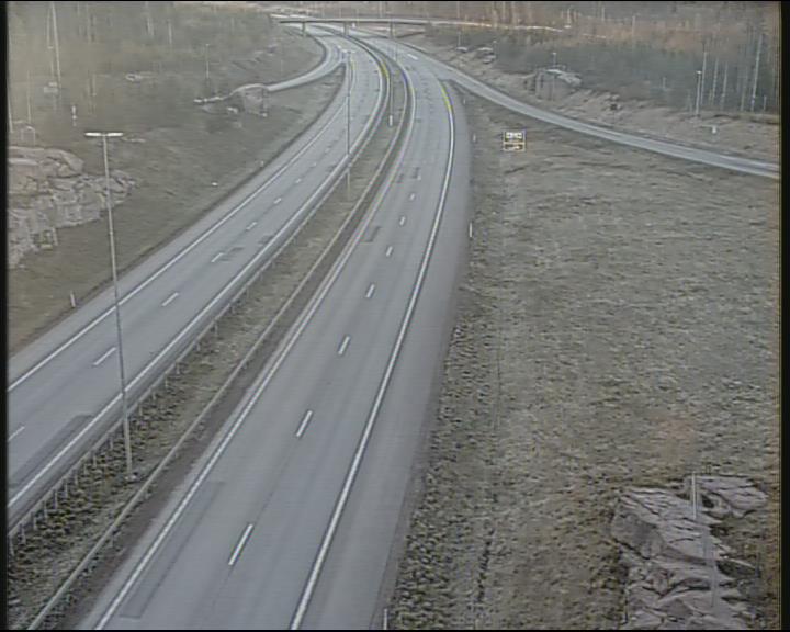 Weather Camera Image Road 7 Pyhtää-Kotka Heinlahden silta, Kotka, Kymenlaakso