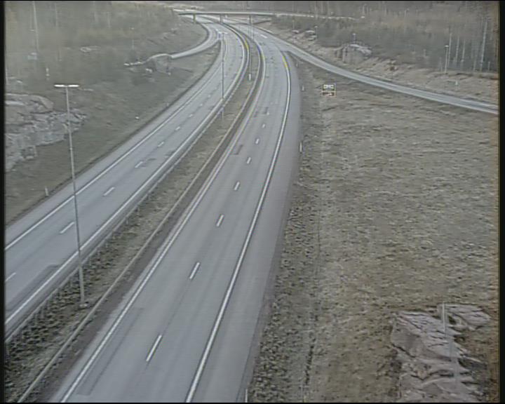 Weather Camera Image Road 7 Pyhtää-Kotka Heinlahden silta, Kotka, Kymenlaakso