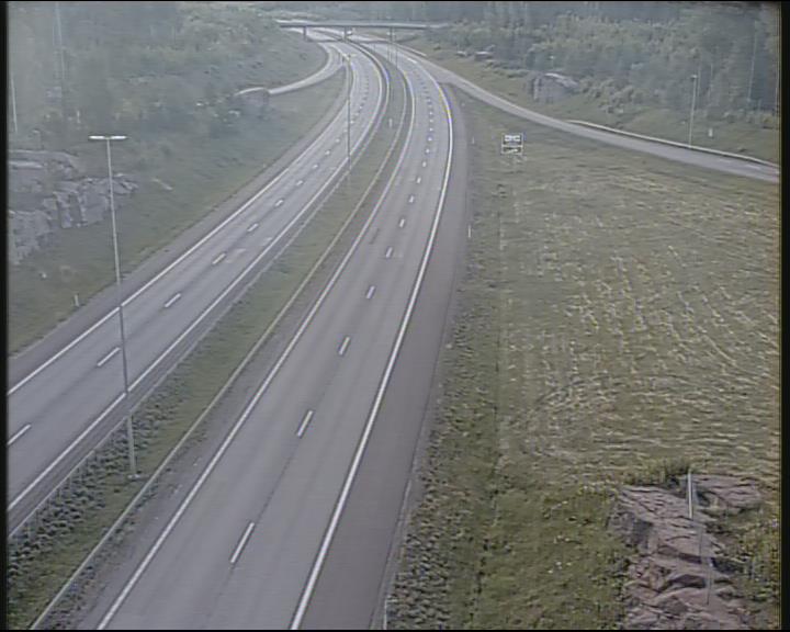Weather Camera Image Road 7 Pyhtää-Kotka Heinlahden silta, Kotka, Kymenlaakso