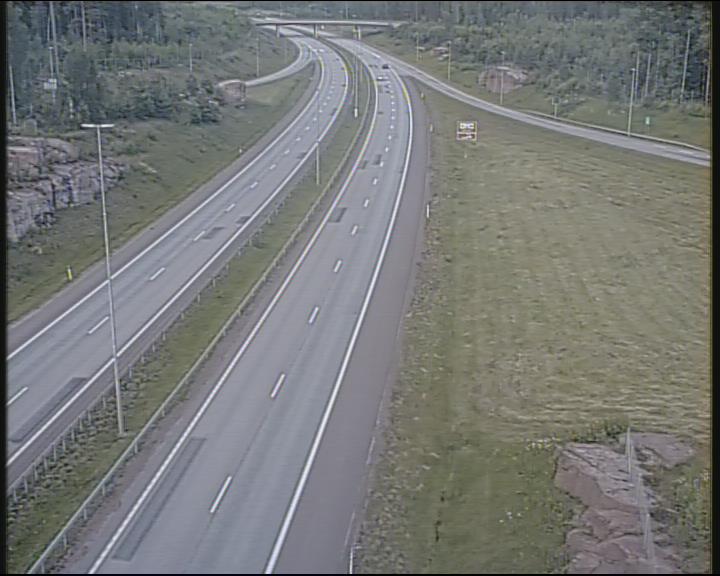 Weather Camera Image Road 7 Pyhtää-Kotka Heinlahden silta, Kotka, Kymenlaakso