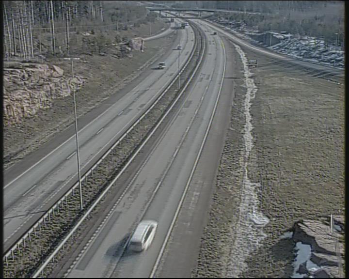 Weather Camera Image Road 7 Pyhtää-Kotka Heinlahden silta, Kotka, Kymenlaakso