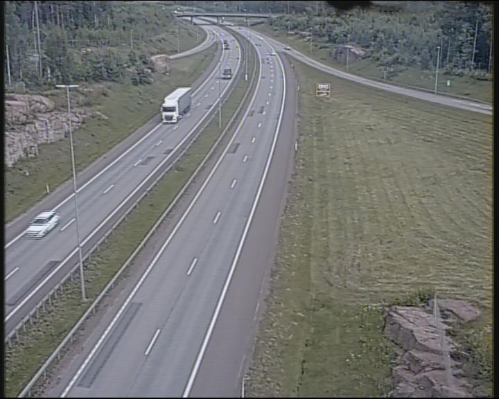 Weather Camera Image Road 7 Pyhtää-Kotka Heinlahden silta, Kotka, Kymenlaakso