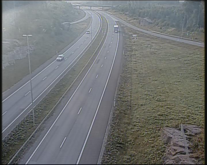 Weather Camera Image Road 7 Pyhtää-Kotka Heinlahden silta, Kotka, Kymenlaakso