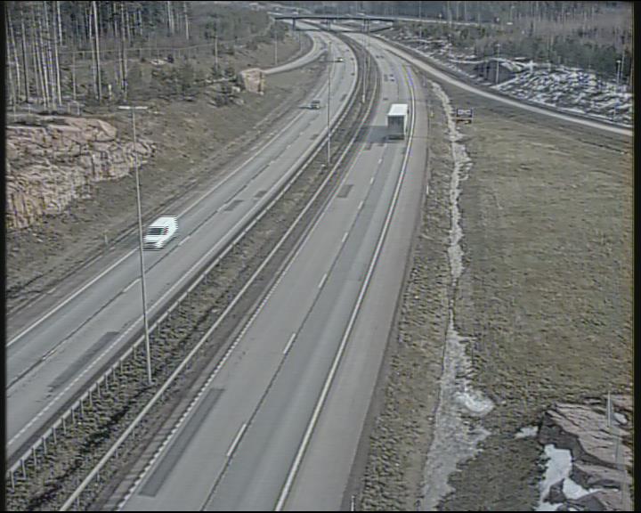 Weather Camera Image Väg 7 Pyttis-Kotka Heinlahden silta, Kotka, Kymenlaakso