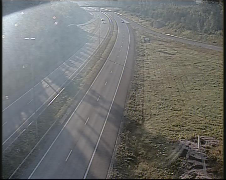 Weather Camera Image Road 7 Pyhtää-Kotka Heinlahden silta, Kotka, Kymenlaakso