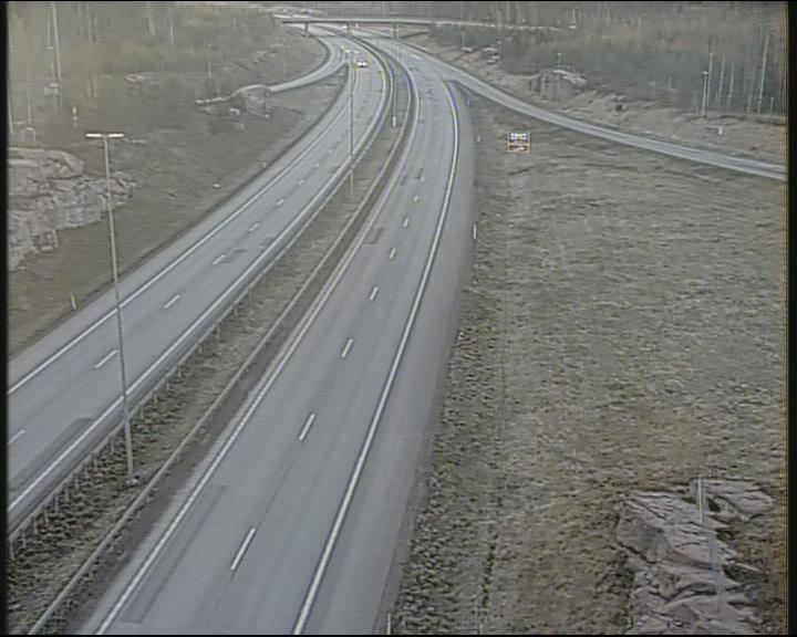 Weather Camera Image Road 7 Pyhtää-Kotka Heinlahden silta, Kotka, Kymenlaakso