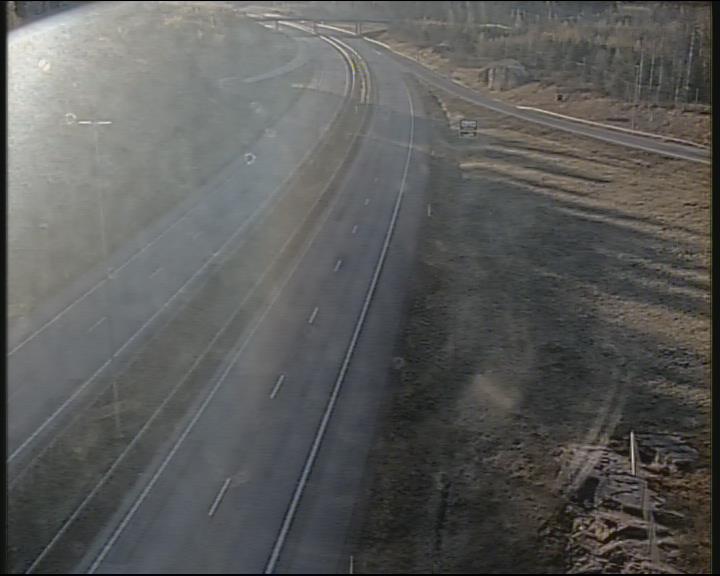 Weather Camera Image Road 7 Pyhtää-Kotka Heinlahden silta, Kotka, Kymenlaakso