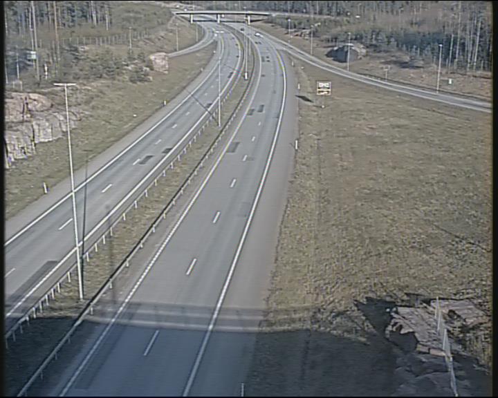 Weather Camera Image Road 7 Pyhtää-Kotka Heinlahden silta, Kotka, Kymenlaakso