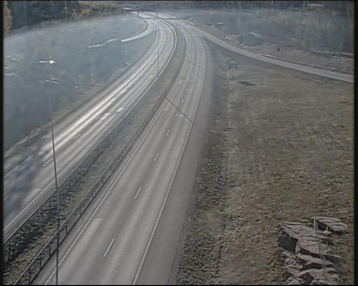 Weather Camera Image Road 7 Pyhtää-Kotka Heinlahden silta, Kotka, Kymenlaakso