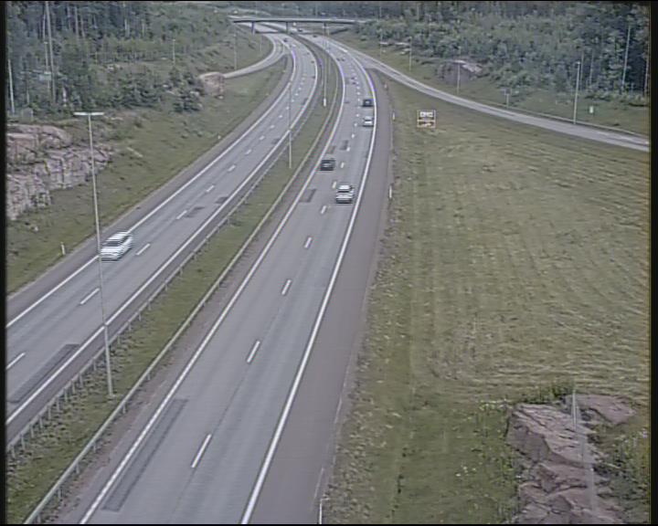 Weather Camera Image Road 7 Pyhtää-Kotka Heinlahden silta, Kotka, Kymenlaakso