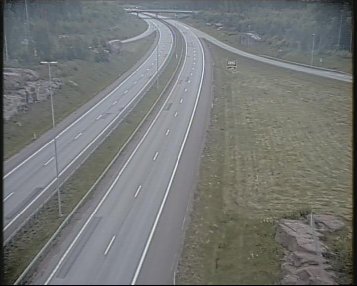 Weather Camera Image Road 7 Pyhtää-Kotka Heinlahden silta, Kotka, Kymenlaakso