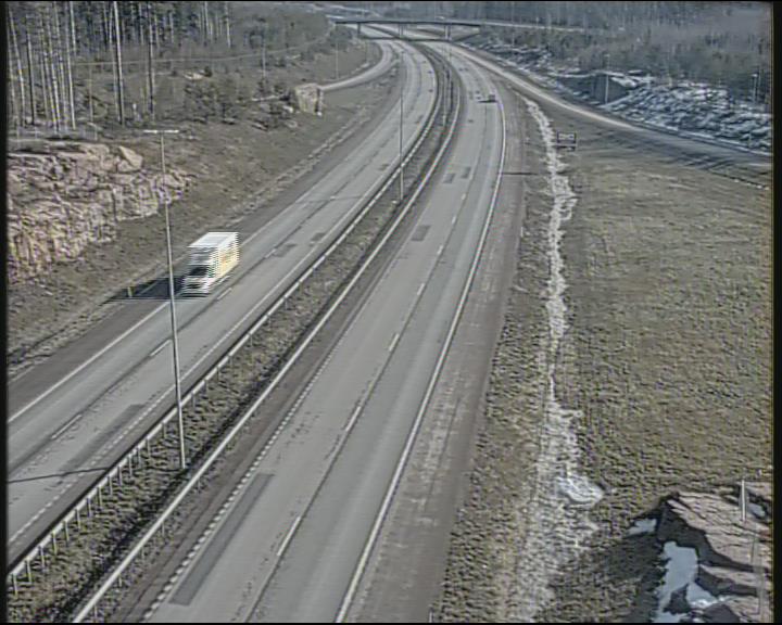 Weather Camera Image Road 7 Pyhtää-Kotka Heinlahden silta, Kotka, Kymenlaakso
