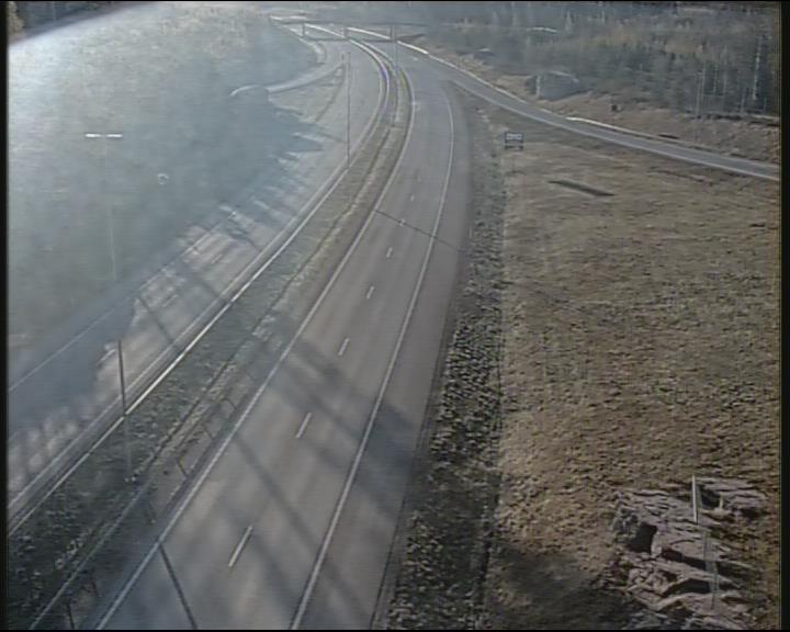 Weather Camera Image Road 7 Pyhtää-Kotka Heinlahden silta, Kotka, Kymenlaakso