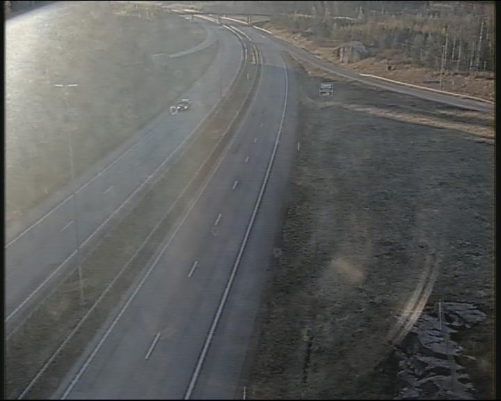 Weather Camera Image Road 7 Pyhtää-Kotka Heinlahden silta, Kotka, Kymenlaakso