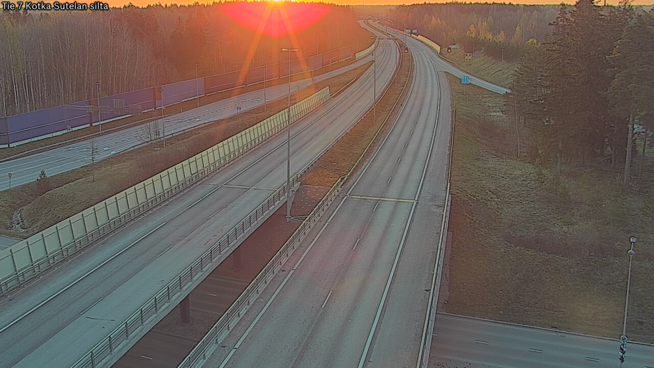 Weather Camera Image Väg 7 Kotka Sutelan silta, Kotka, Kymenlaakso