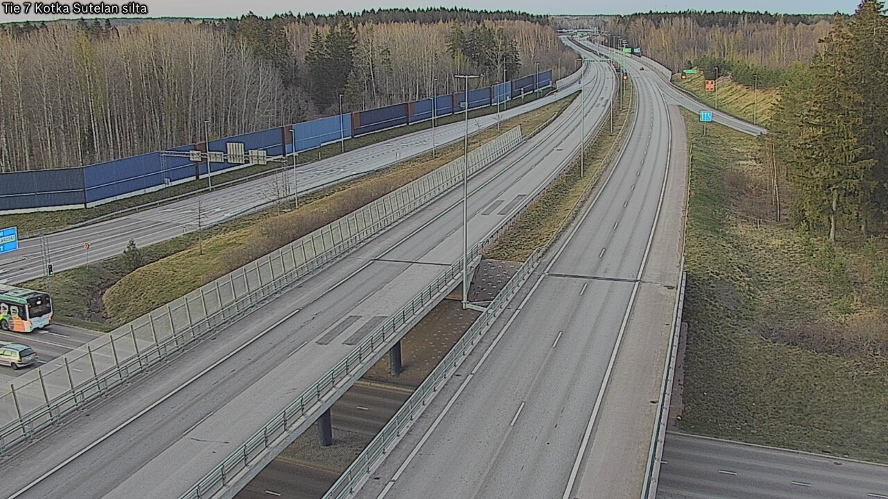 Weather Camera Image Väg 7 Kotka Sutelan silta, Kotka, Kymenlaakso