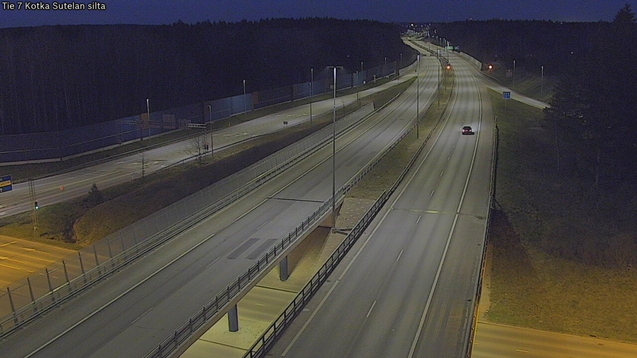 Weather Camera Image Väg 7 Kotka Sutelan silta, Kotka, Kymenlaakso