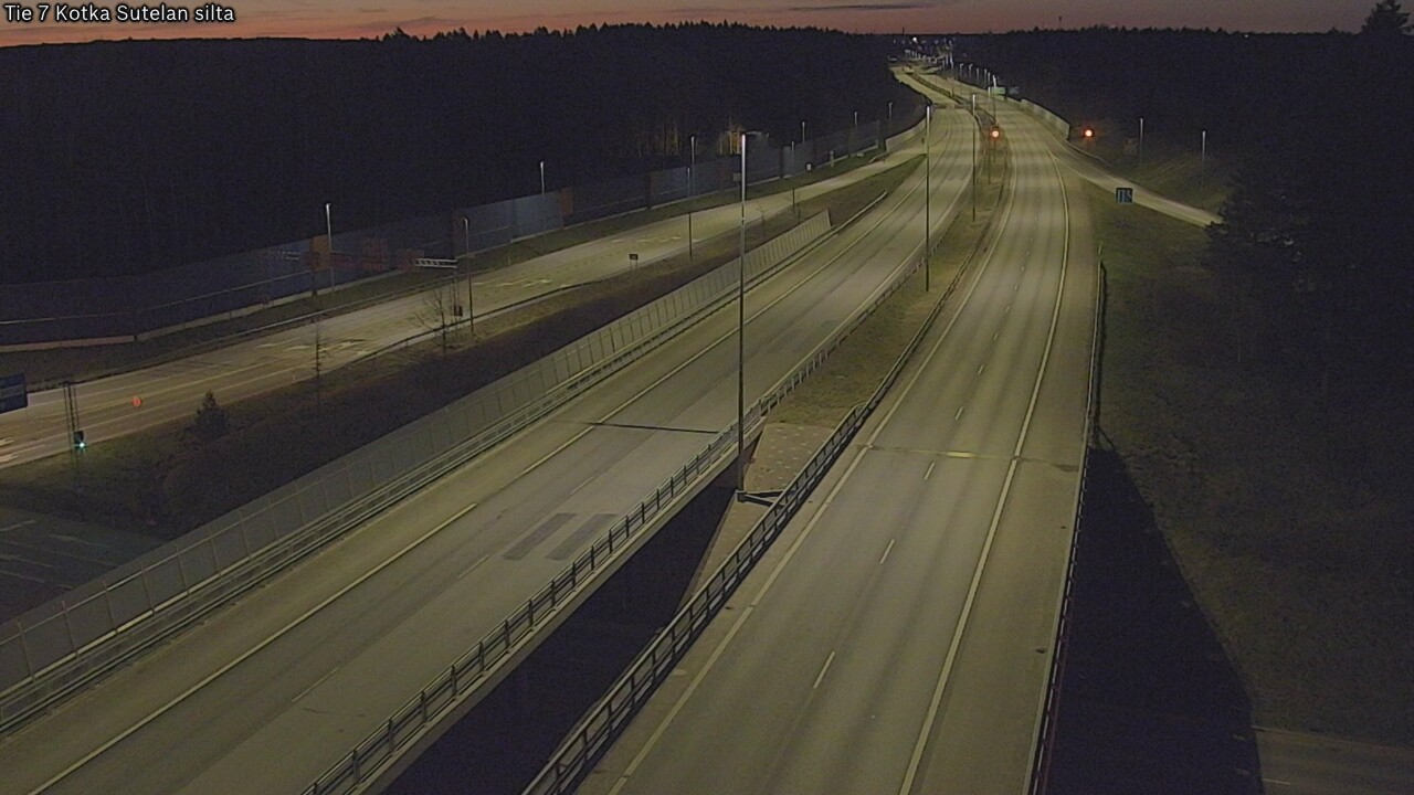 Weather Camera Image Väg 7 Kotka Sutelan silta, Kotka, Kymenlaakso
