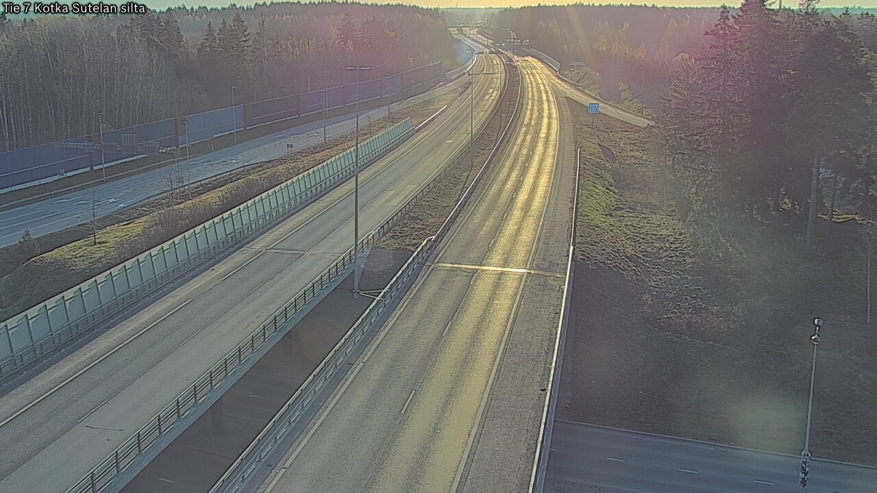 Weather Camera Image Väg 7 Kotka Sutelan silta, Kotka, Kymenlaakso