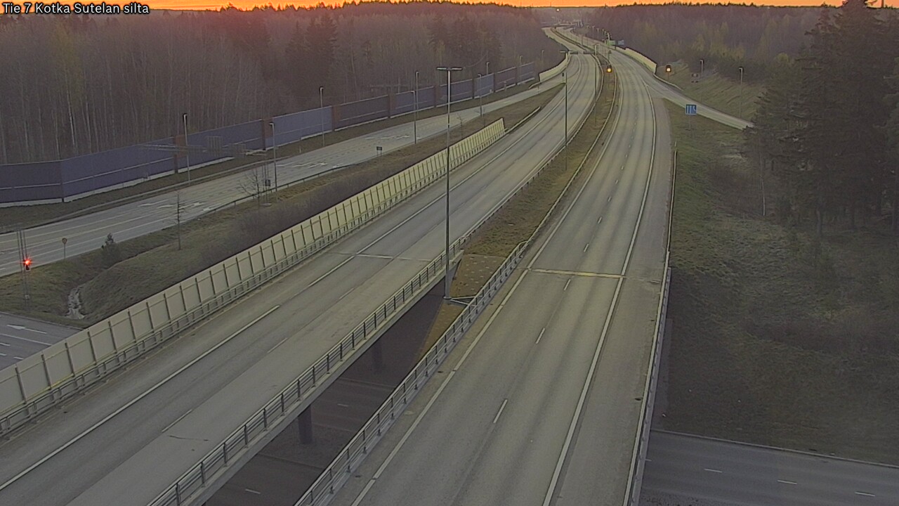 Weather Camera Image Väg 7 Kotka Sutelan silta, Kotka, Kymenlaakso