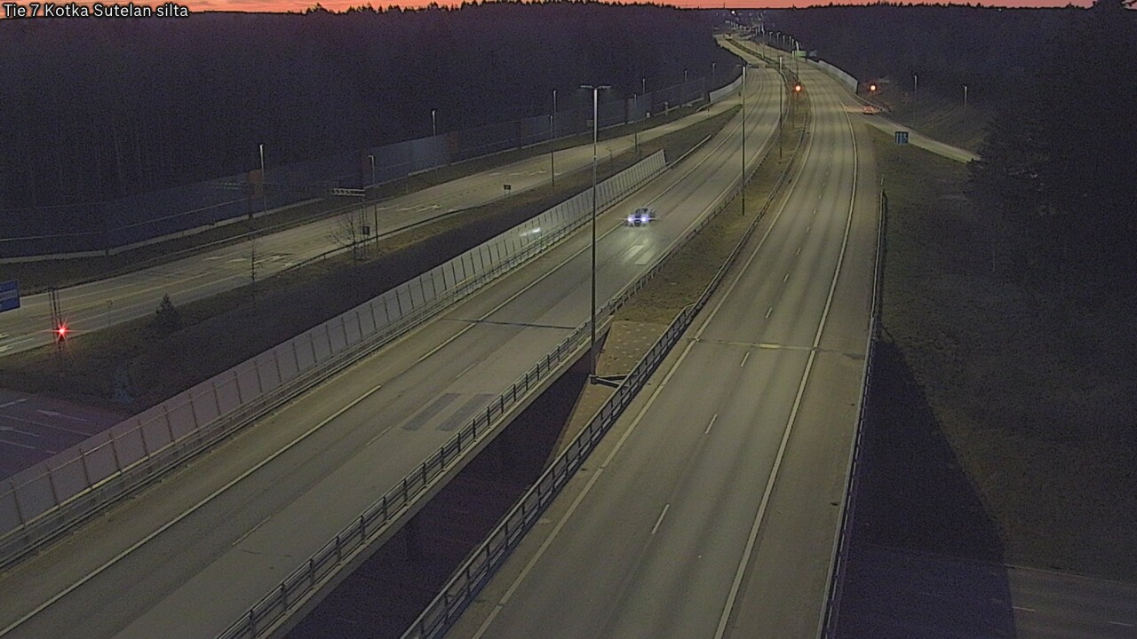 Weather Camera Image Väg 7 Kotka Sutelan silta, Kotka, Kymenlaakso