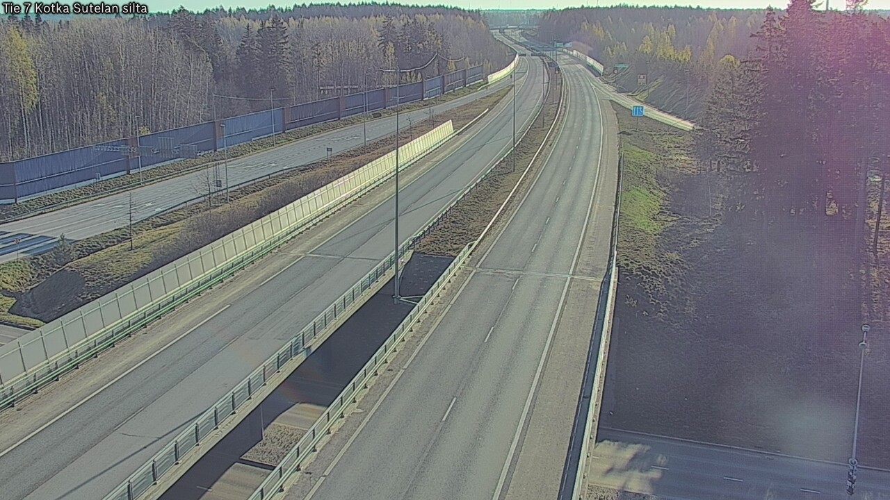 Weather Camera Image Väg 7 Kotka Sutelan silta, Kotka, Kymenlaakso