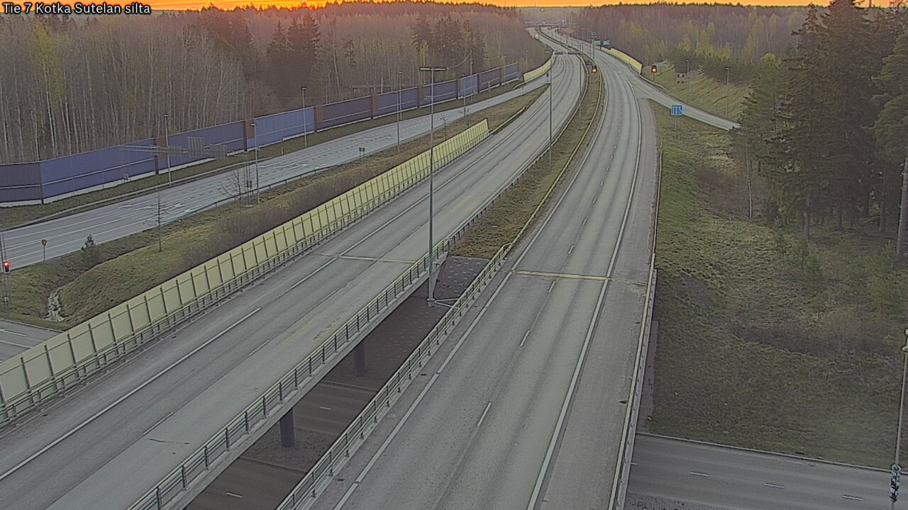 Weather Camera Image Väg 7 Kotka Sutelan silta, Kotka, Kymenlaakso