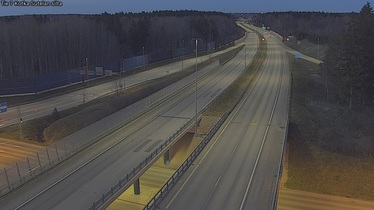 Weather Camera Image Väg 7 Kotka Sutelan silta, Kotka, Kymenlaakso
