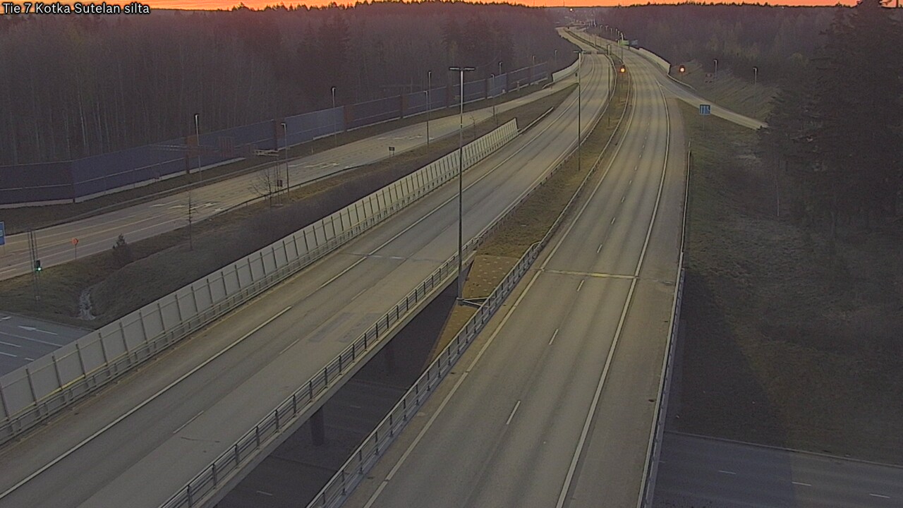 Weather Camera Image Väg 7 Kotka Sutelan silta, Kotka, Kymenlaakso