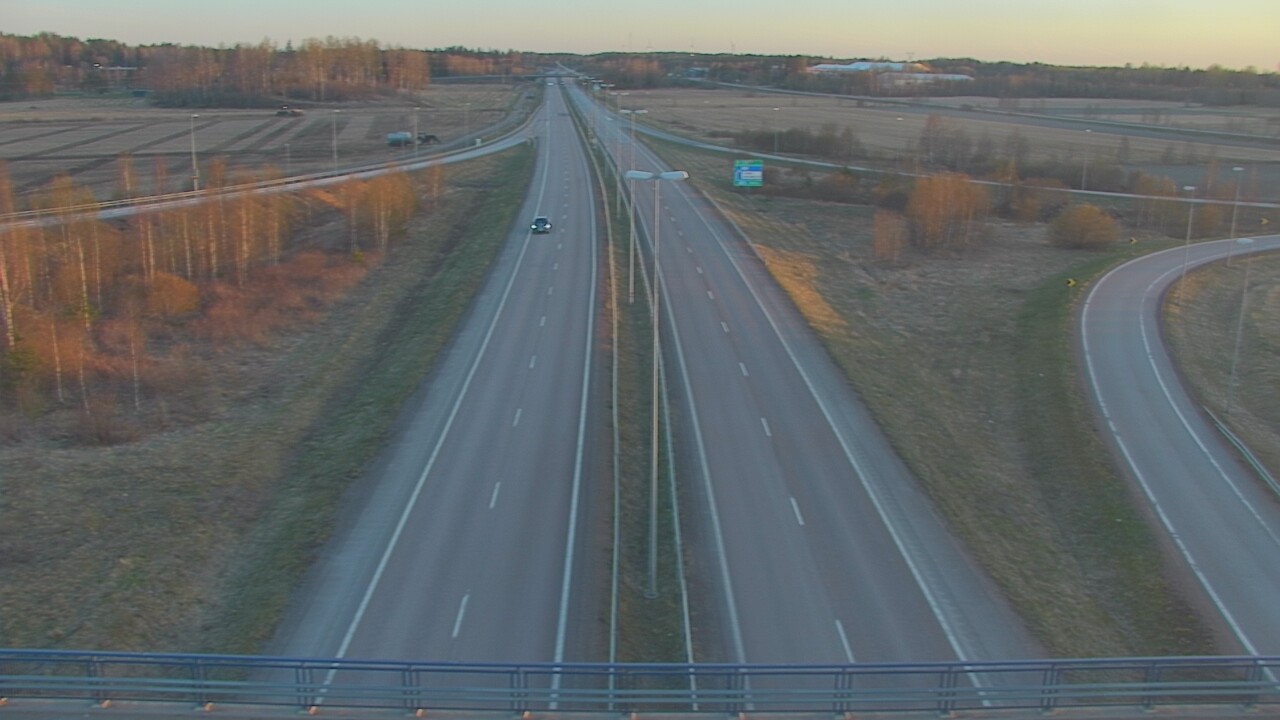 Weather Camera Image Väg 7 Fredrikshamn, Ruissalo, Hamina, Kymenlaakso