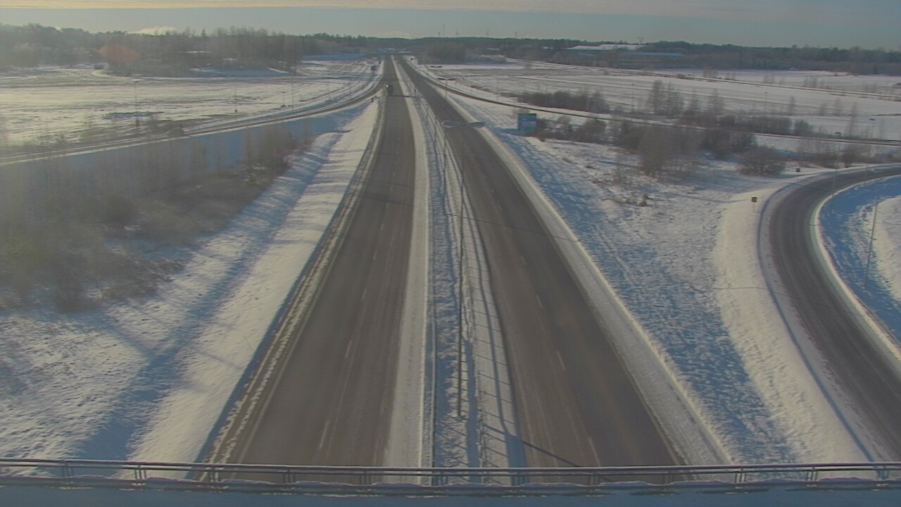Weather Camera Image Väg 7 Fredrikshamn, Ruissalo, Hamina, Kymenlaakso