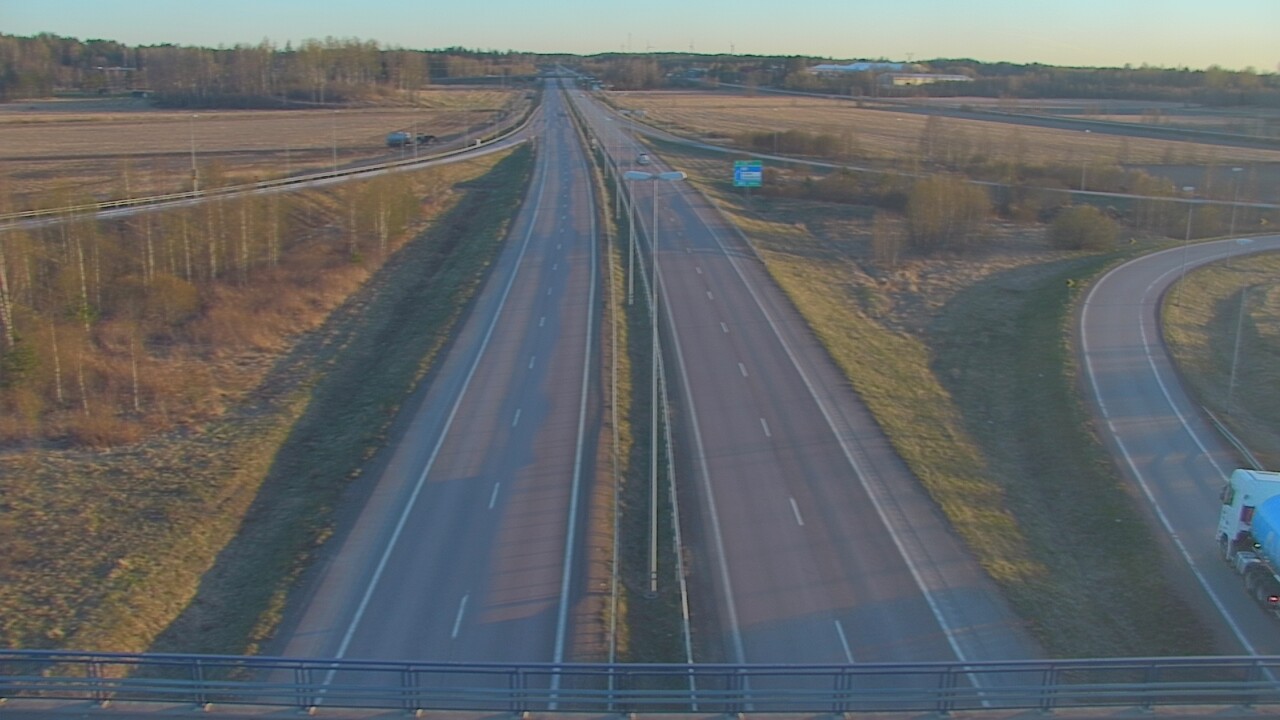 Weather Camera Image Väg 7 Fredrikshamn, Ruissalo, Hamina, Kymenlaakso