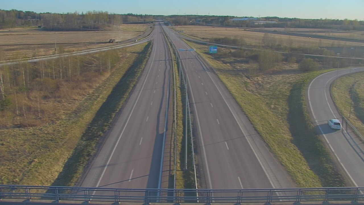 Weather Camera Image Väg 7 Fredrikshamn, Ruissalo, Hamina, Kymenlaakso