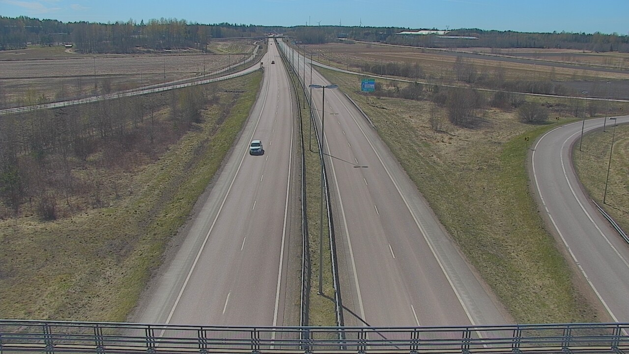 Weather Camera Image Väg 7 Fredrikshamn, Ruissalo, Hamina, Kymenlaakso
