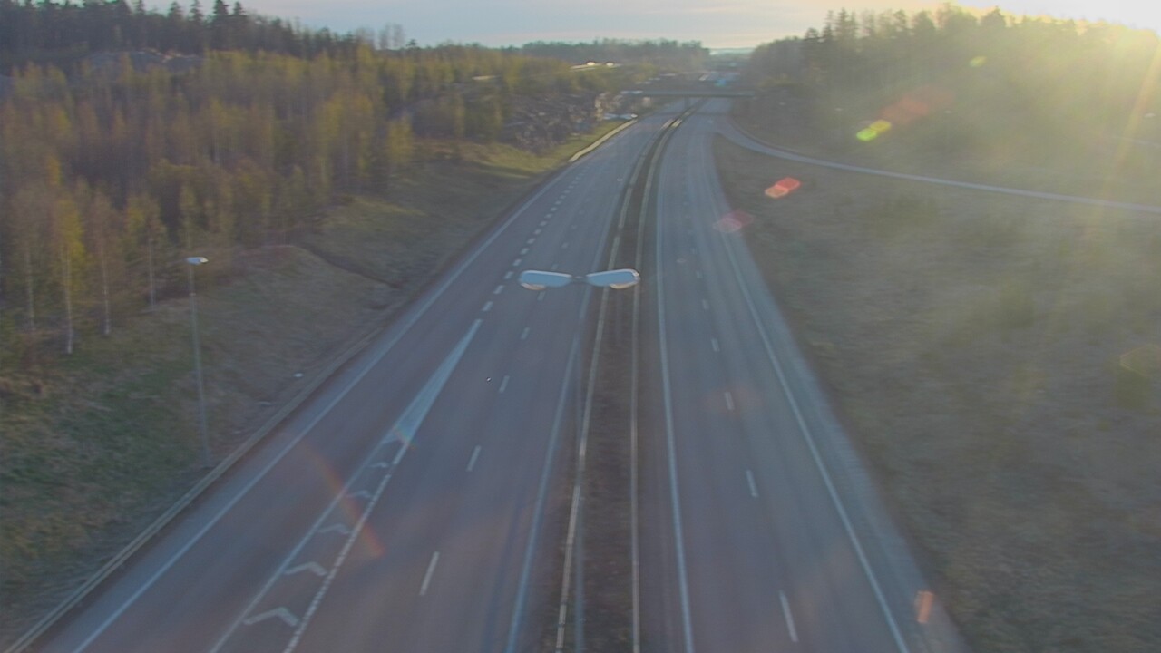 Weather Camera Image Väg 7 Fredrikshamn, Ruissalo, Hamina, Kymenlaakso