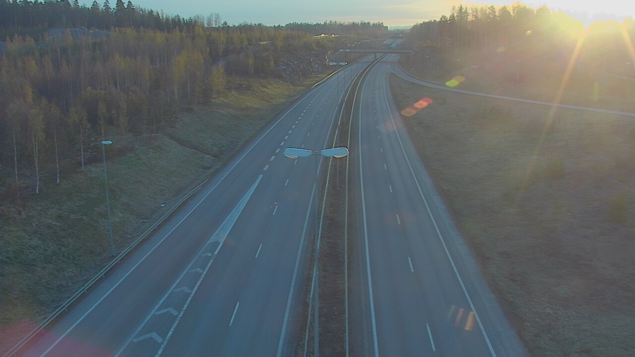 Weather Camera Image Väg 7 Fredrikshamn, Ruissalo, Hamina, Kymenlaakso