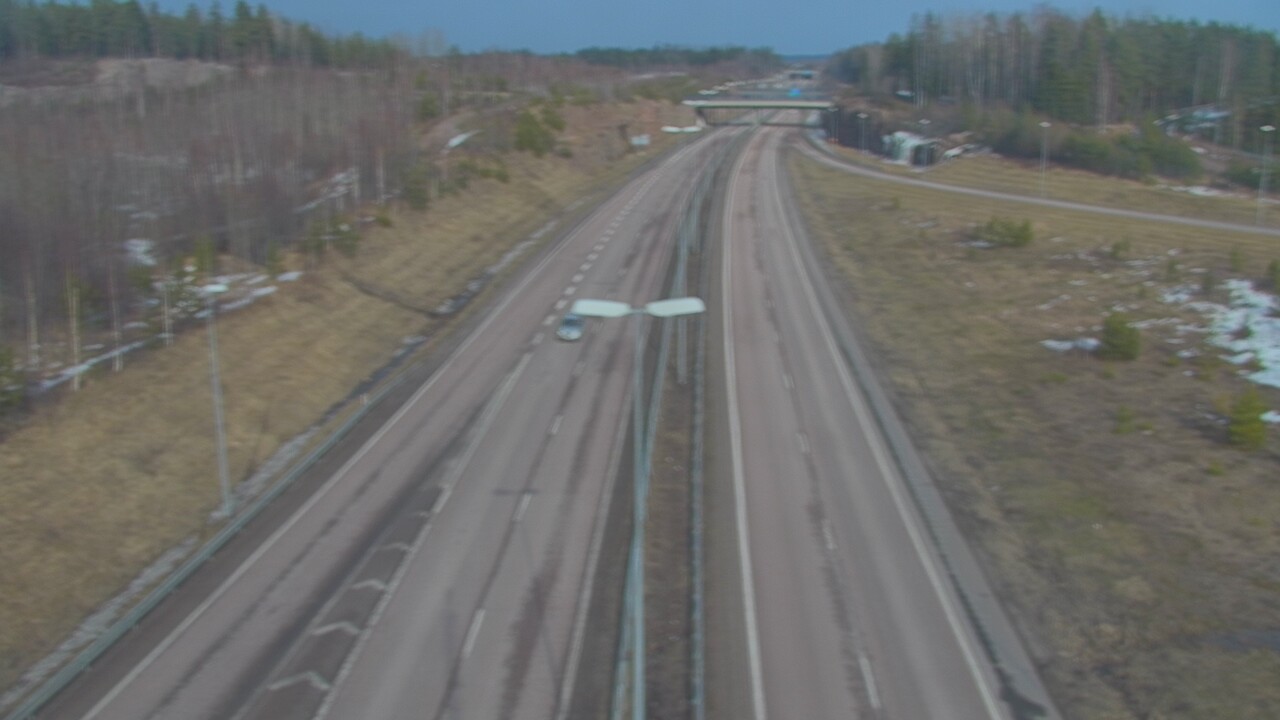 Weather Camera Image Väg 7 Fredrikshamn, Ruissalo, Hamina, Kymenlaakso