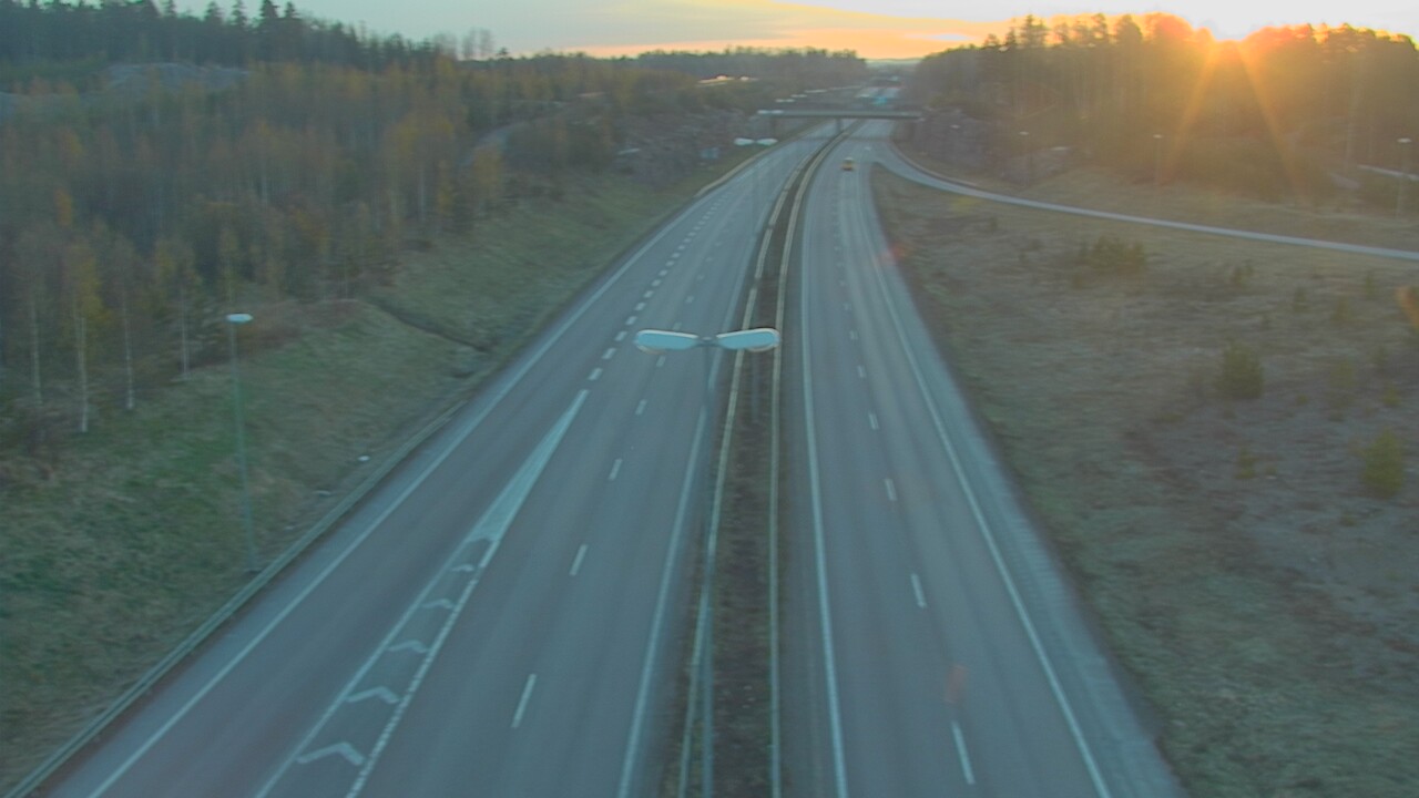 Weather Camera Image Väg 7 Fredrikshamn, Ruissalo, Hamina, Kymenlaakso