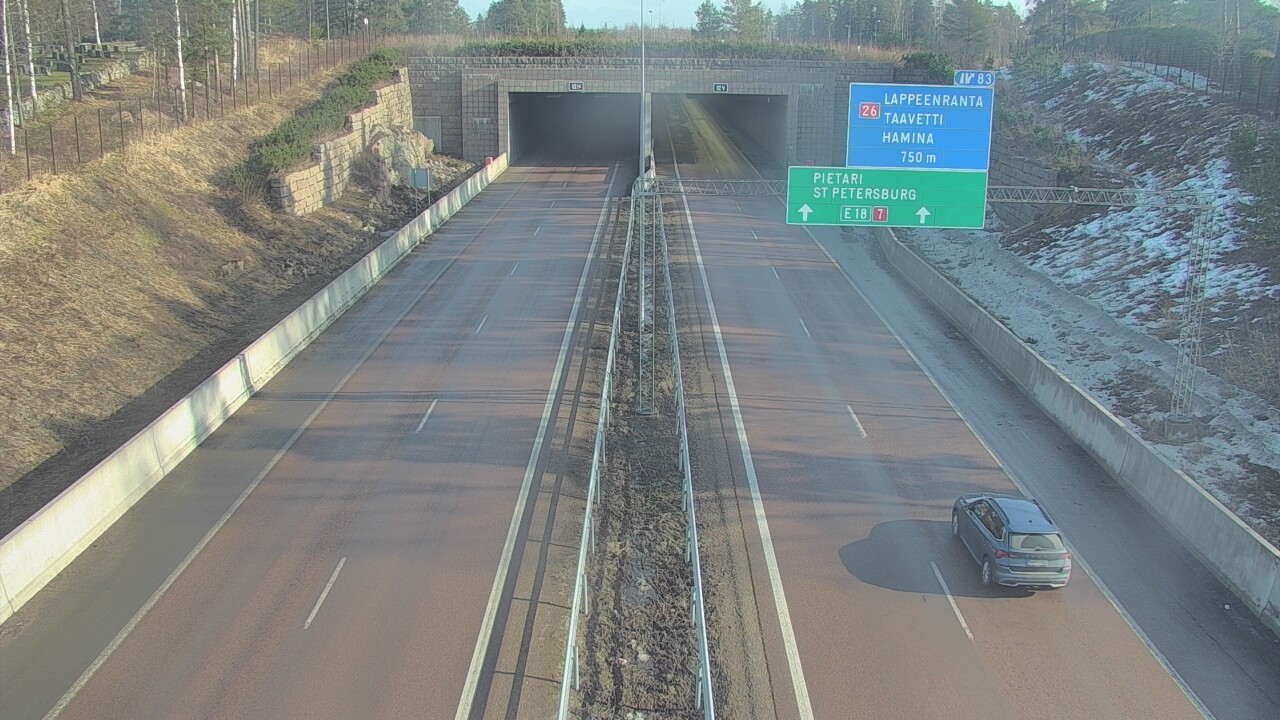 Weather Camera Image Väg 7 Fredrikshamn, Husula, suuaukko väst, Hamina, Kymenlaakso