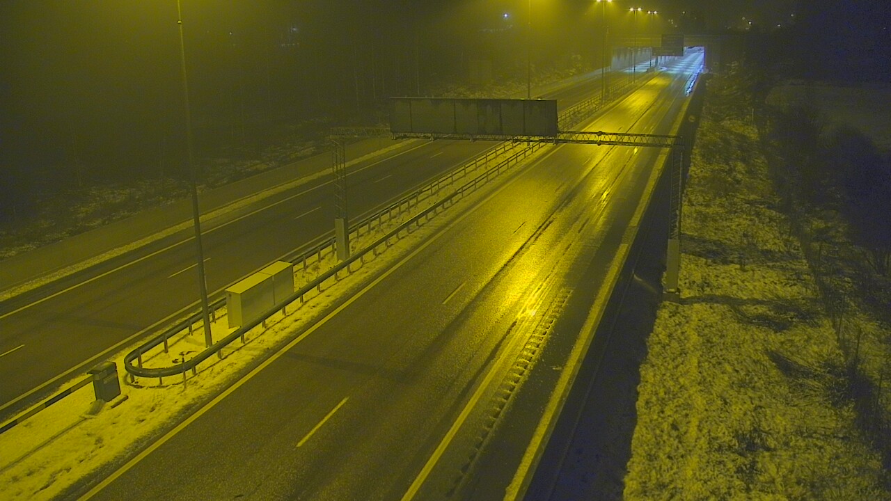 Weather Camera Image Väg 7 Fredrikshamn, Husula, bom väst, Hamina, Kymenlaakso