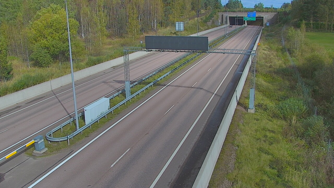 Weather Camera Image Väg 7 Fredrikshamn, Husula, bom väst, Hamina, Kymenlaakso