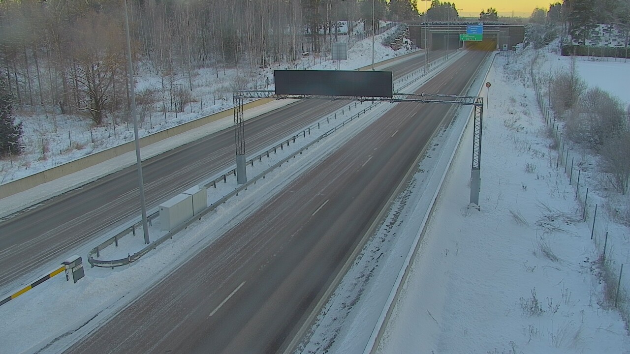 Weather Camera Image Road 7 Hamina, Husula, boom west, Hamina, Kymenlaakso