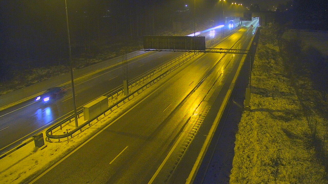 Weather Camera Image Väg 7 Fredrikshamn, Husula, bom väst, Hamina, Kymenlaakso