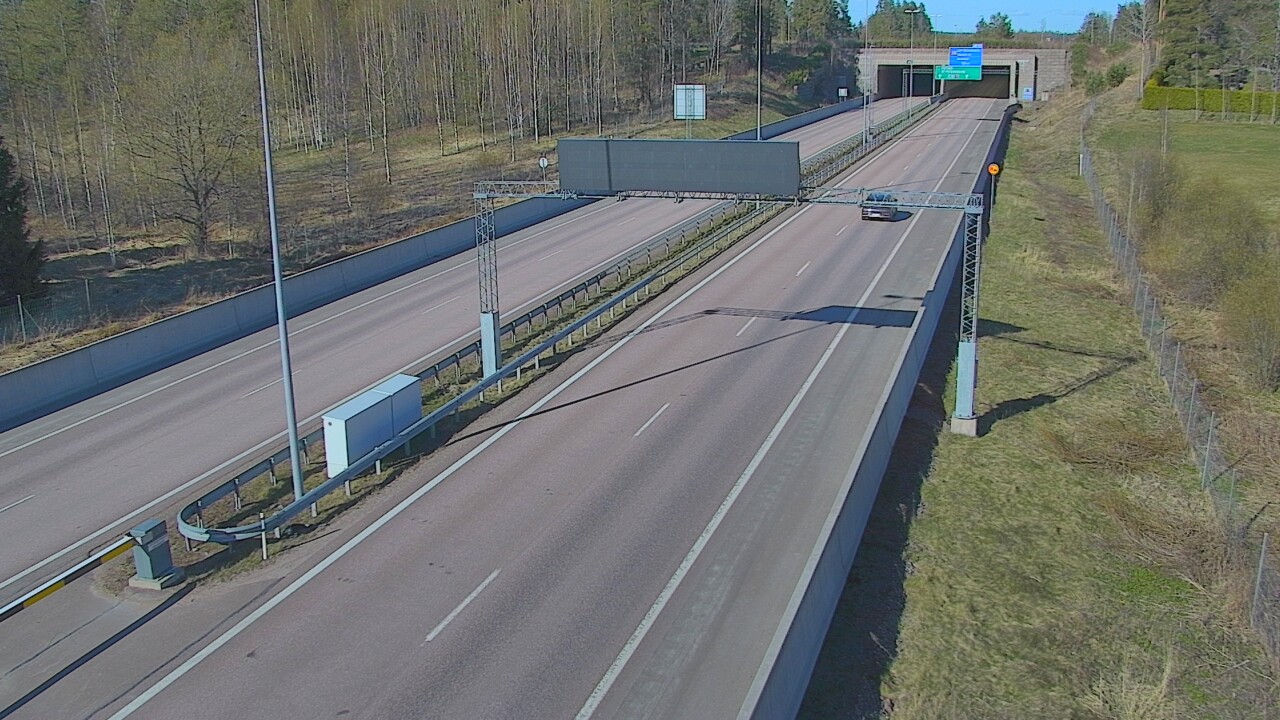 Kelikamerat Kuva Tie 7 Hamina, Husula, puomi länsi, Hamina, Kymenlaakso