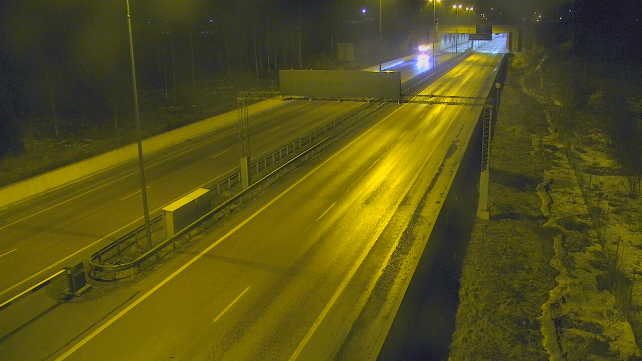 Kelikamerat Kuva Tie 7 Hamina, Husula, puomi länsi, Hamina, Kymenlaakso