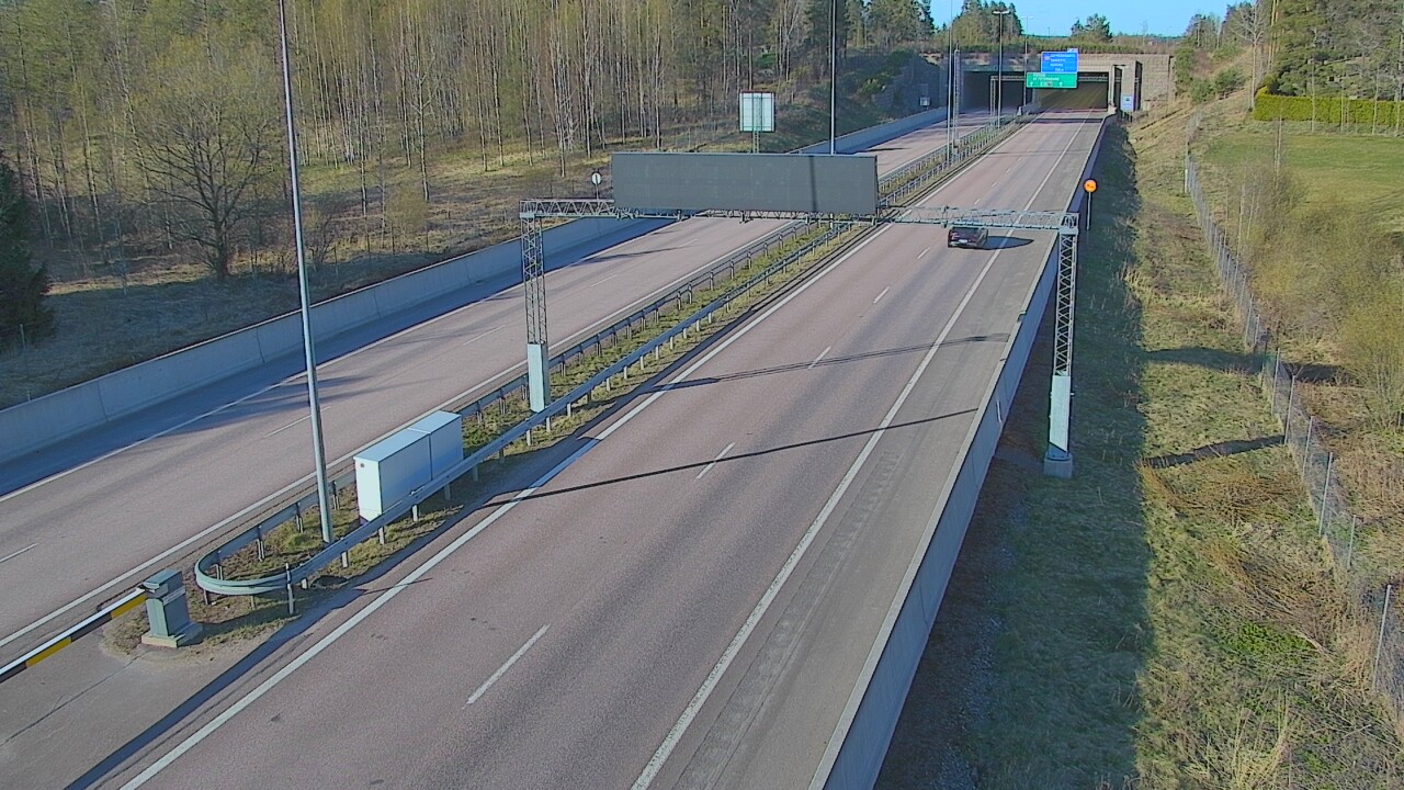 Kelikamerat Kuva Tie 7 Hamina, Husula, puomi länsi, Hamina, Kymenlaakso